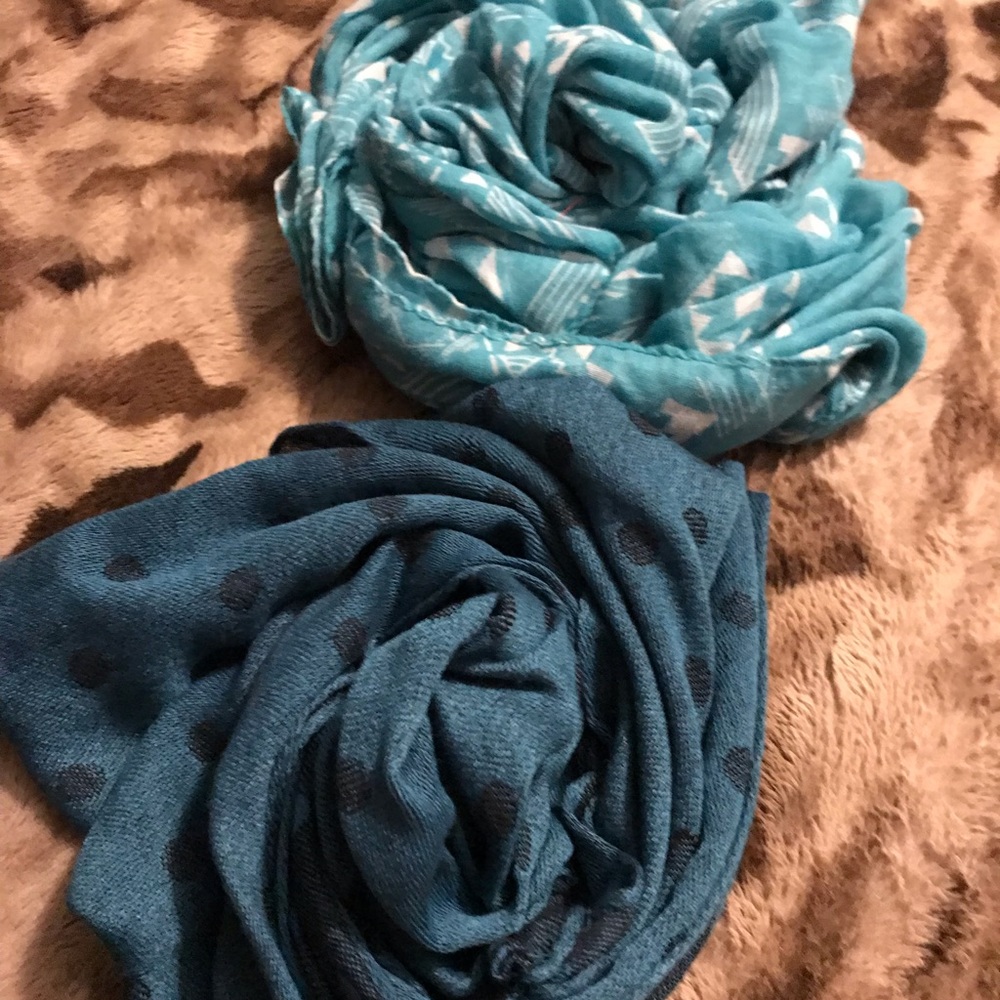 (bundle 2/$15) Infinity Teal bundle